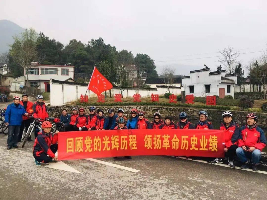女生什么时候结婚比较合适？游戏画面